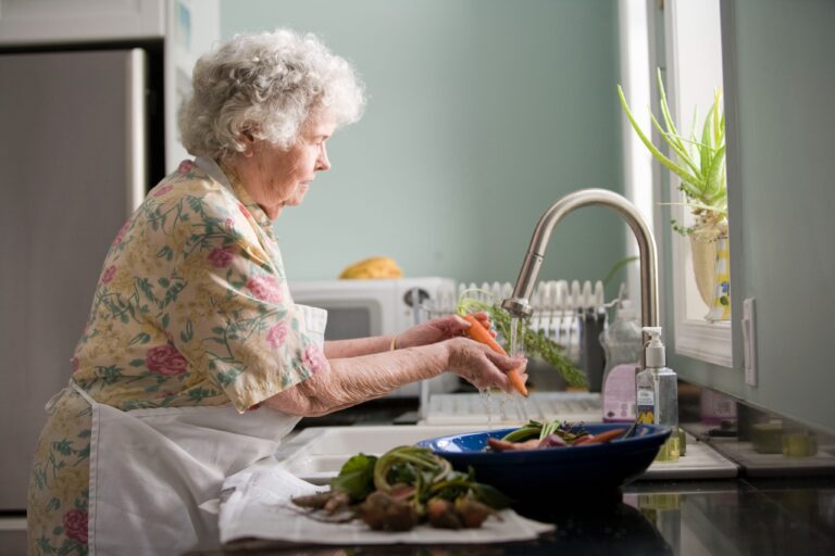 Read more about the article Irish citizens want more support for the elderly and young families
